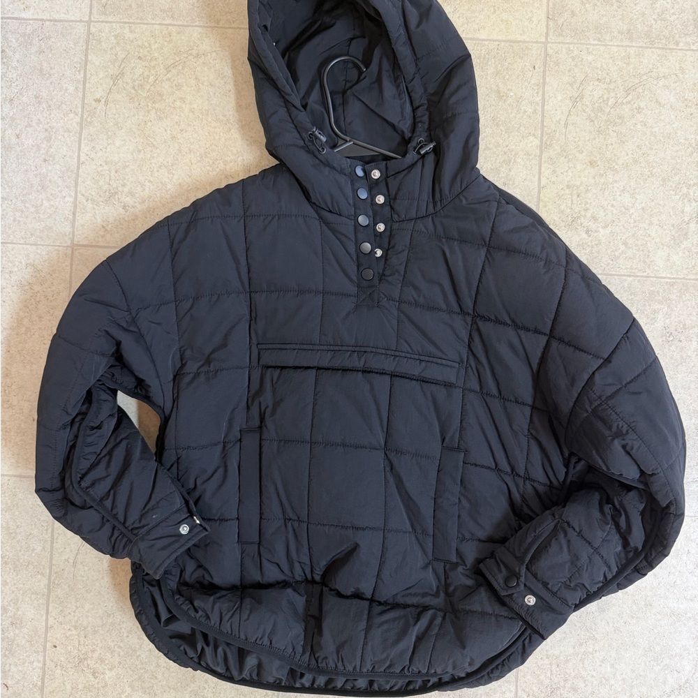 Black Quilted Packable Puffer Pullover Jacket -Me… - image 1